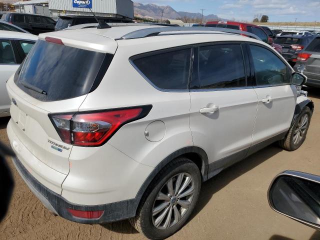 1FMCU9J98JUB85780 - 2018 FORD ESCAPE TITANIUM WHITE photo 3