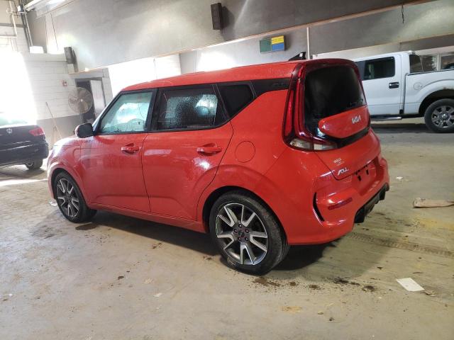 KNDJ53AF5N7180133 - 2022 KIA SOUL GT-LINE TURBO RED photo 2