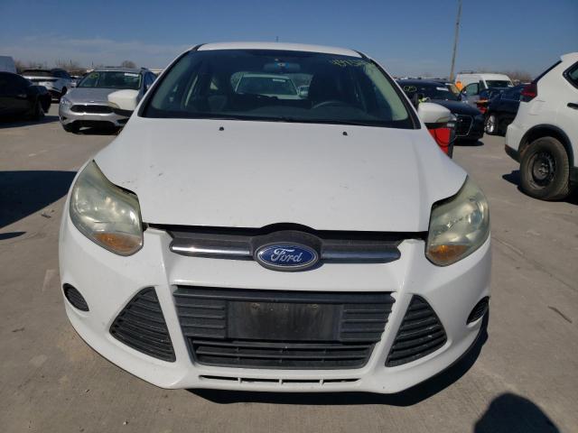 1FADP3K28EL393190 - 2014 FORD FOCUS SE WHITE photo 5