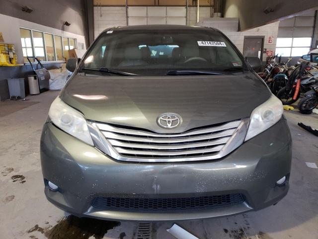 5TDYK3DC0BS055437 - 2011 TOYOTA SIENNA XLE GRAY photo 5