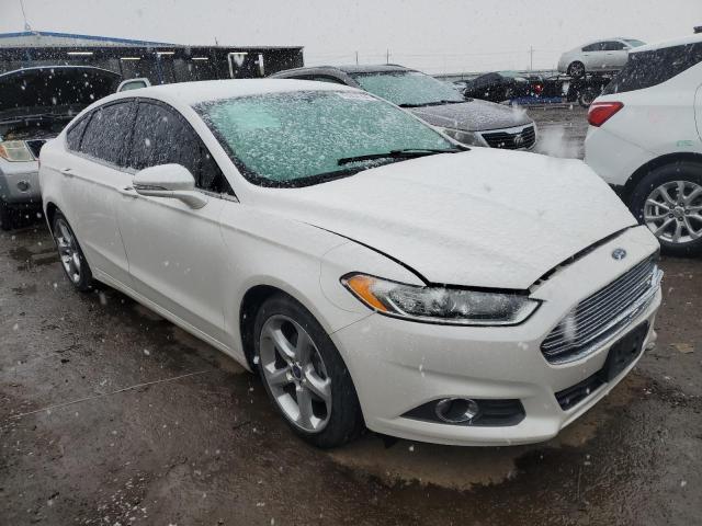 3FA6P0H90DR324411 - 2013 FORD FUSION SE WHITE photo 4