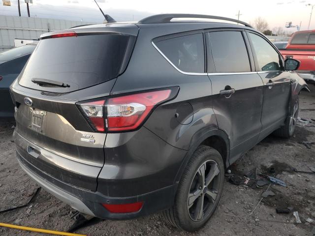 1FMCU9H97JUC39270 - 2018 FORD ESCAPE SEL ნაცრისფერი ფოტო 3