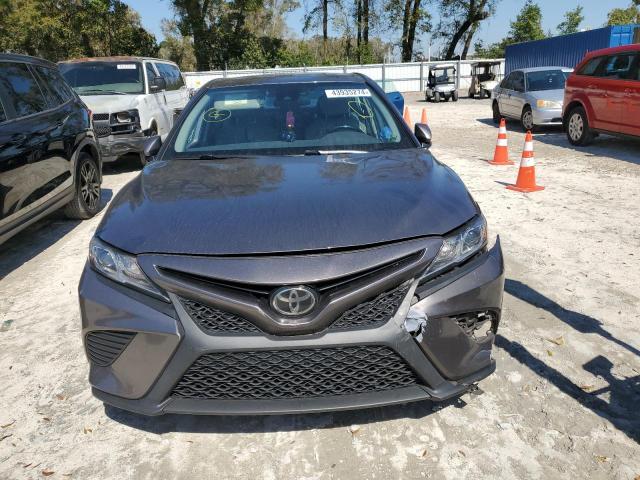 4T1B11HK8KU723006 - 2019 TOYOTA CAMRY L GRAY photo 5