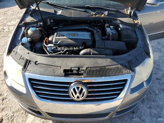 WVWAK73C78E210803 - 2008 VOLKSWAGEN PASSAT KOMFORT GRAY photo 11