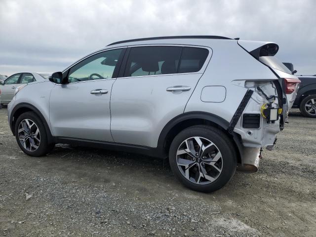 KNDPNCAC7L7660736 - 2020 KIA SPORTAGE EX SILVER photo 2