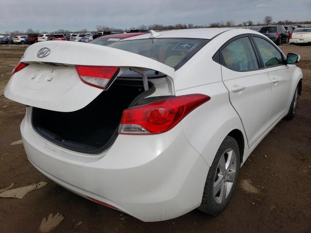 5NPDH4AE2DH196432 - 2013 HYUNDAI ELANTRA GLS WHITE photo 4