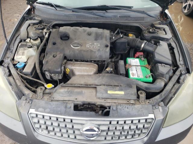 1N4AL11D65C149012 - 2005 NISSAN ALTIMA S GRAY photo 11