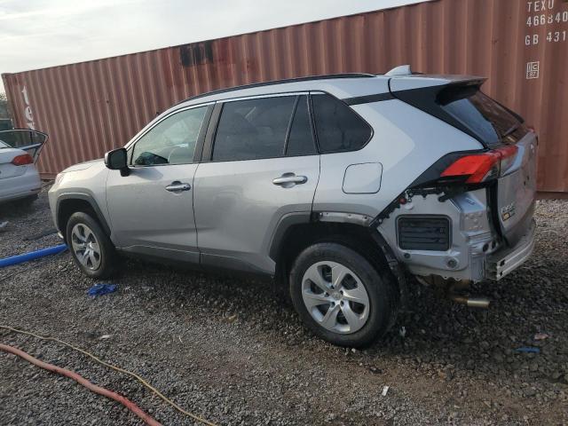 2T3H1RFVXKW052113 - 2019 TOYOTA RAV4 LE 银色 照片 2