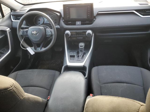 2T3H1RFVXKW052113 - 2019 TOYOTA RAV4 LE 银色 照片 8