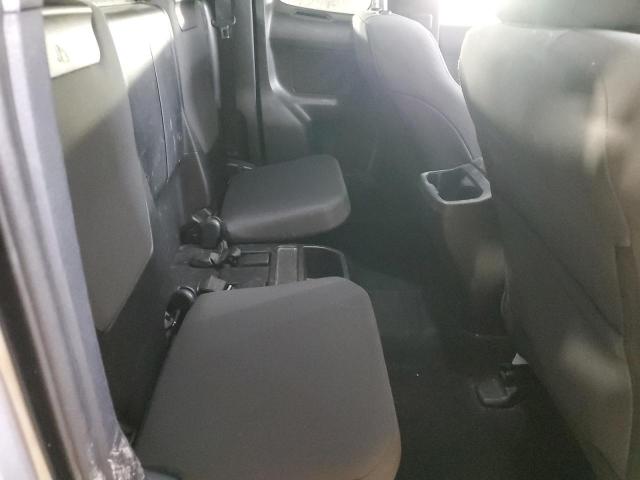 5TFSZ5AN8JX122359 - 2018 TOYOTA TACOMA ACCESS CAB ვერცხლისფერი ფოტო 10