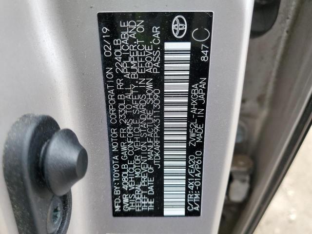 JTDKARFP9K3113090 - 2019 TOYOTA PRIUS PRIM 银色 照片 12