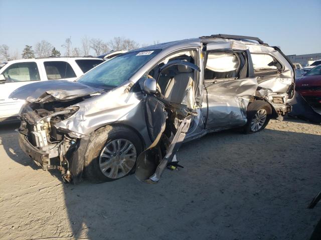 2013 TOYOTA SIENNA XLE, 