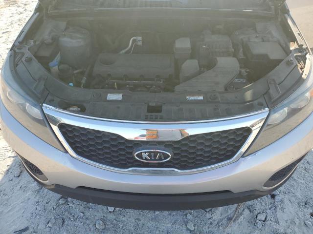 5XYKT4A1XDG339394 - 2013 KIA SORENTO LX SILVER photo 12