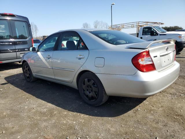 4T1BE32K04U803363 - 2004 TOYOTA CAMRY LE SILVER photo 2