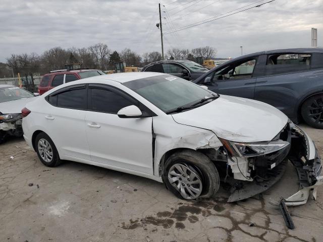 5NPD74LF3KH412200 - 2019 HYUNDAI ELANTRA SE WHITE photo 4