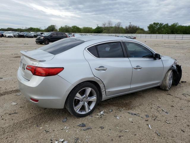 19VDE1F76DE006369 - 2013 ACURA ILX 20 TECH SILVER photo 3