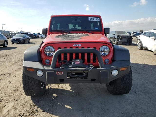 1C4BJWDG3HL621825 - 2017 JEEP WRANGLER U SPORT RED photo 5