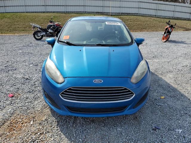 3FADP4BJ7EM203861 - 2014 FORD FIESTA SE BLUE photo 5