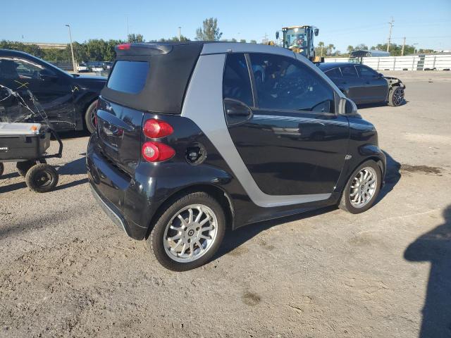 WMEEK3BA8DK596915 - 2013 SMART FORTWO PASSION BLACK photo 3