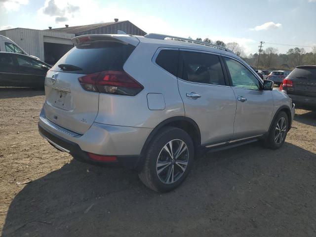5N1AT2MT0JC711222 - 2018 NISSAN ROGUE S SILVER photo 3