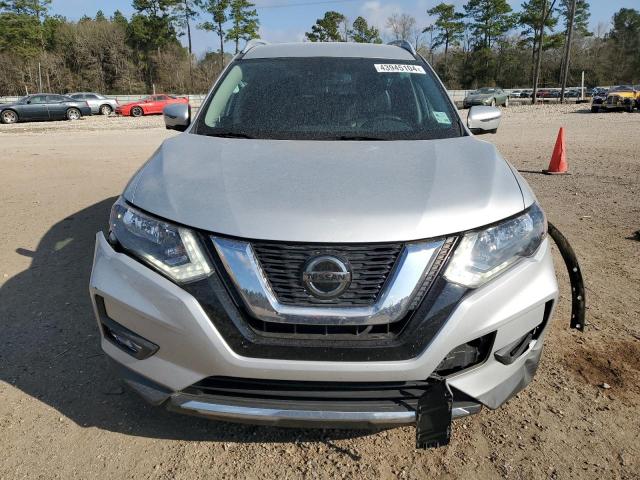 5N1AT2MT0JC711222 - 2018 NISSAN ROGUE S SILVER photo 5