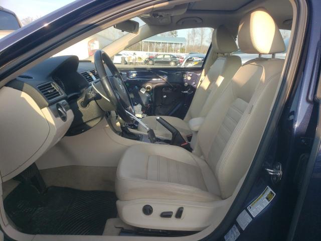 1VWBT7A35FC022453 - 2015 VOLKSWAGEN PASSAT SE BLUE photo 7