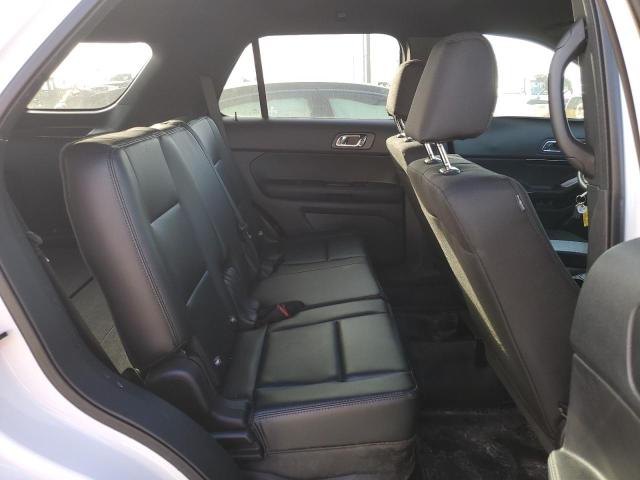 1FM5K8AR7GGD06363 - 2016 FORD EXPLORER POLICE INTERCEPTOR WHITE photo 11