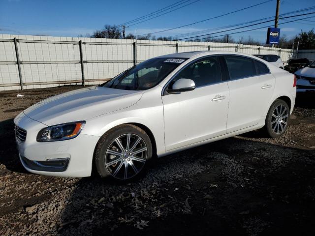 2017 VOLVO S60 PLATINUM, 