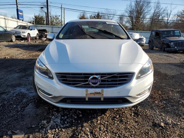 LYV402TM1HB152153 - 2017 VOLVO S60 PLATINUM WHITE photo 5