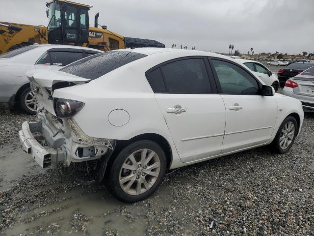 JM1BK12G481803080 - 2008 MAZDA 3 I WHITE photo 3