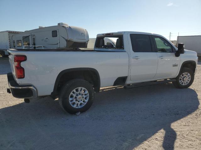 1GC4YTEY8NF344190 - 2022 CHEVROLET SILVERADO K3500 LT WHITE photo 3