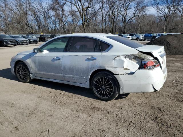 1N4AL3AP8EN239367 - 2014 NISSAN ALTIMA 2.5 WHITE photo 2