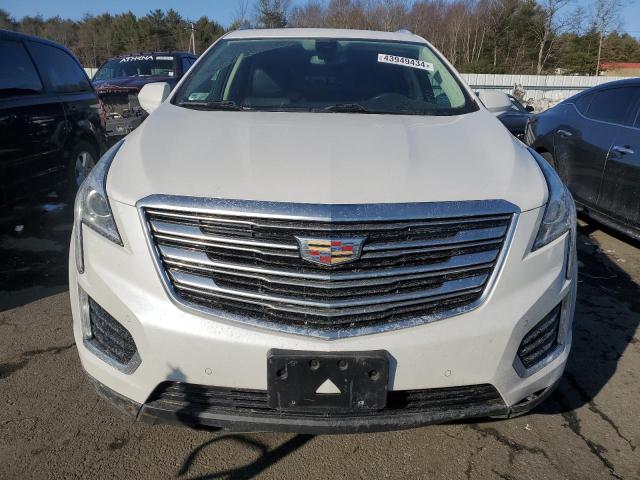 1GYKNDRS0JZ173711 - 2018 CADILLAC XT5 LUXURY WHITE photo 5