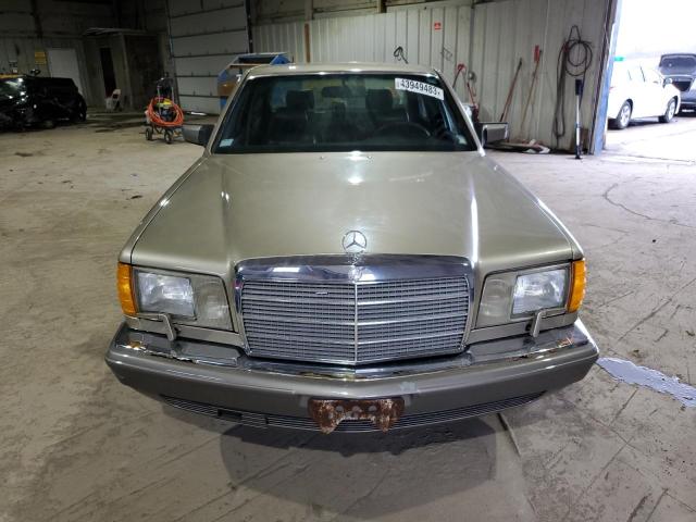 WDBCA35D2GA246302 - 1986 MERCEDES-BENZ 420 SEL GOLD photo 5