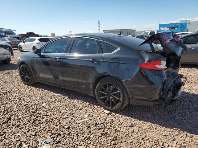 3FA6P0H97JR103657 - 2018 FORD FUSION SE BLACK photo 2