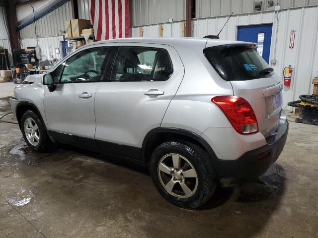 KL7CJPSBXFB082931 - 2015 CHEVROLET TRAX 1LS SILVER photo 2