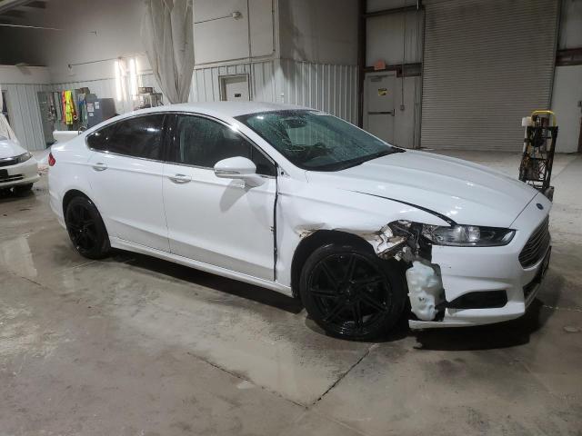 3FA6P0H99DR331843 - 2013 FORD FUSION SE WHITE photo 4