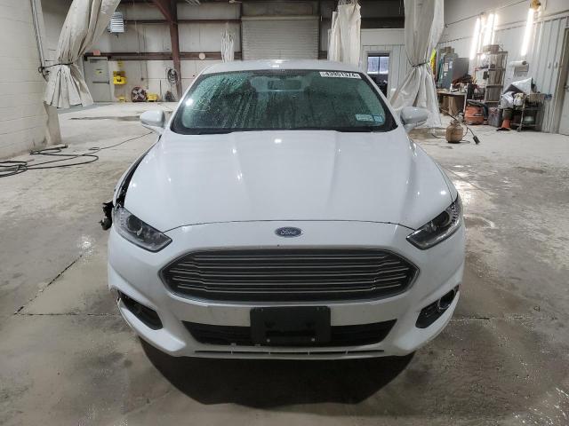 3FA6P0H99DR331843 - 2013 FORD FUSION SE WHITE photo 5