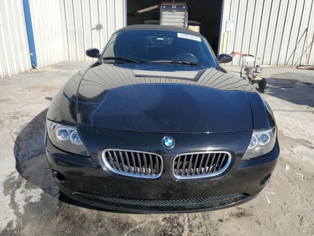 4USBT33524LS52050 - 2004 BMW Z4 2.5 BLACK photo 5