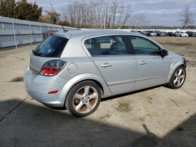 W08AT671385096033 - 2008 SATURN ASTRA XR SILVER photo 3