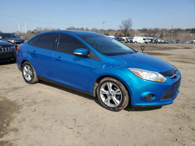 1FADP3F22EL418403 - 2014 FORD FOCUS SE BLUE photo 4