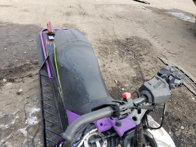 4UF19SNW1KT114845 - 2019 ARCTIC CAT ARTIC CAT Двухцветный фото 5