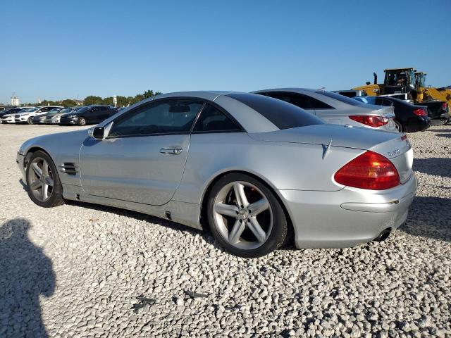 WDBSK75F26F117320 - 2006 MERCEDES-BENZ SL 500 SILVER photo 2