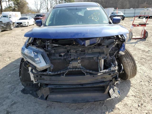 5N1AT2MT5JC714987 - 2018 NISSAN ROGUE S BLUE photo 5