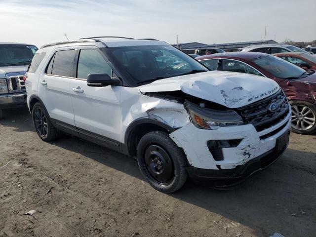 1FM5K7DH5JGC93486 - 2018 FORD EXPLORER XLT WHITE photo 4