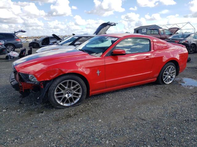 1ZVBP8AM9D5280057 - 2013 FORD MUSTANG RED photo 1