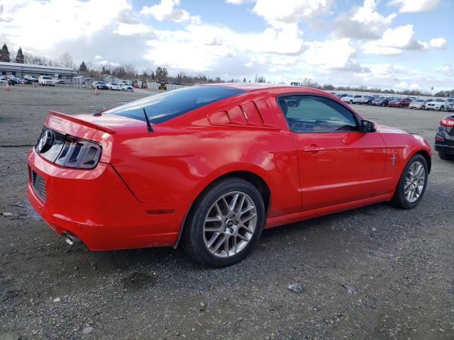 1ZVBP8AM9D5280057 - 2013 FORD MUSTANG RED photo 3