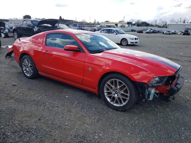 1ZVBP8AM9D5280057 - 2013 FORD MUSTANG RED photo 4