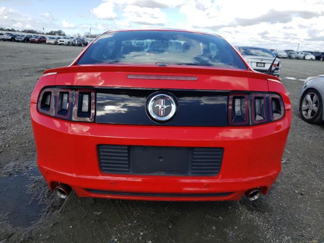 1ZVBP8AM9D5280057 - 2013 FORD MUSTANG RED photo 6