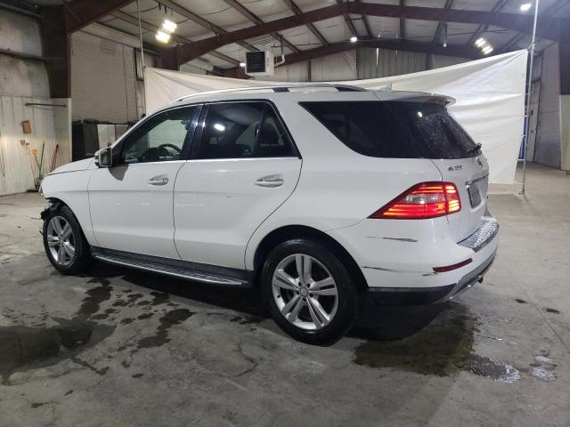 4JGDA5HB2FA467081 - 2015 MERCEDES-BENZ ML 350 4MATIC WHITE photo 2